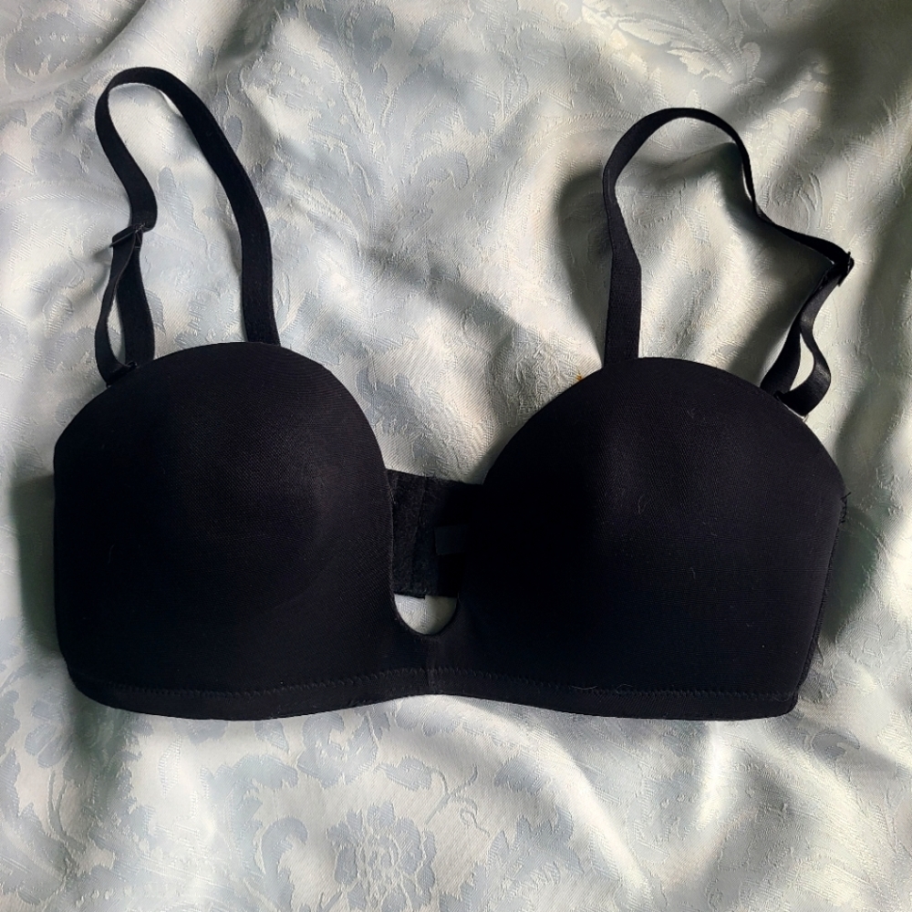 Yandy black bra 36D NWOT